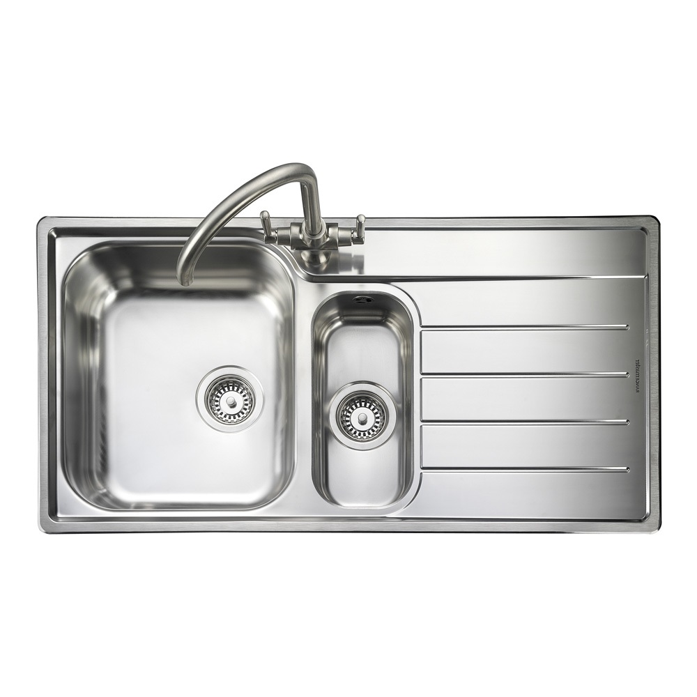 Rangemaster Oakland 1.5 Bowl Brushed Stainless Steel Sink & Waste Kit with Right Hand Drainer - 985 x 508mm