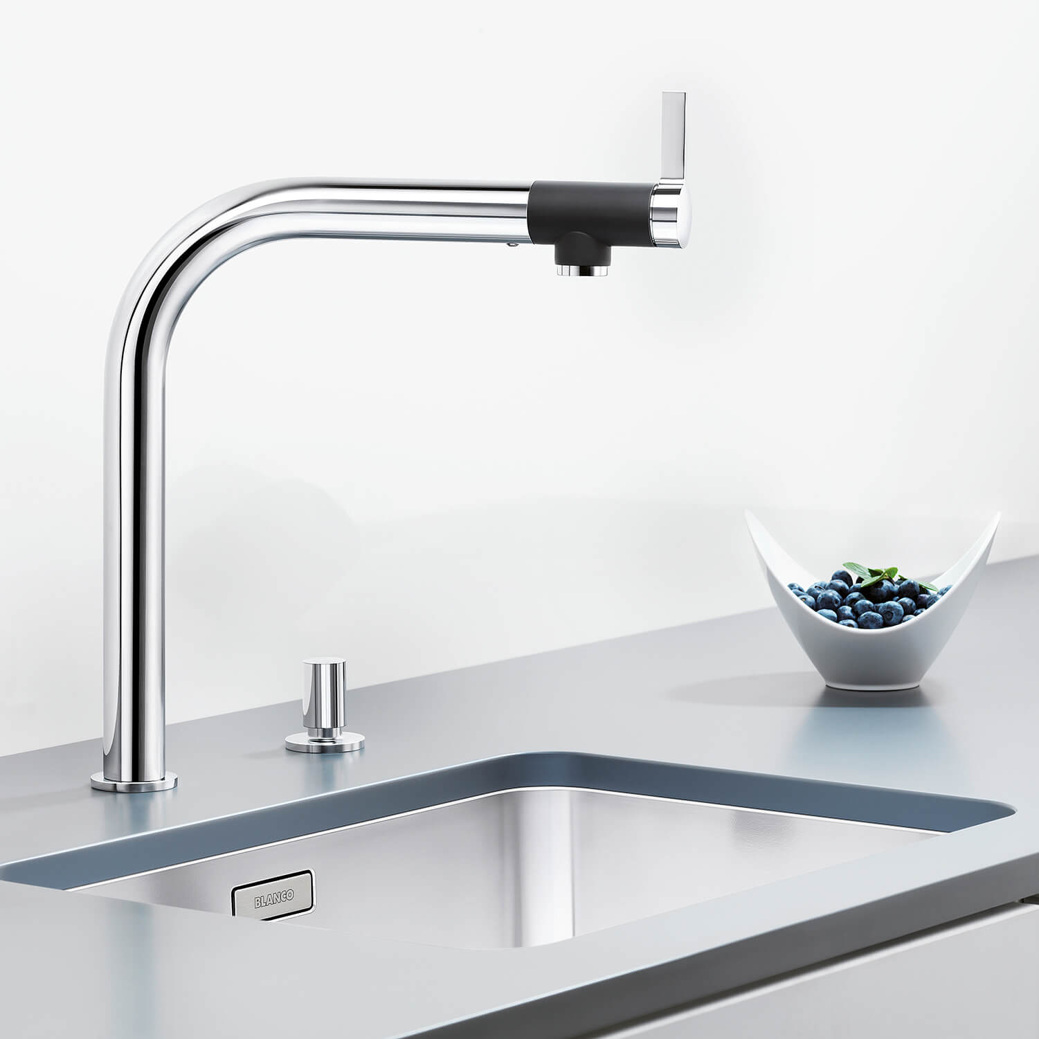 Blanco Vonda Ergonomic Control Chrome Mono Kitchen Mixer Tap
