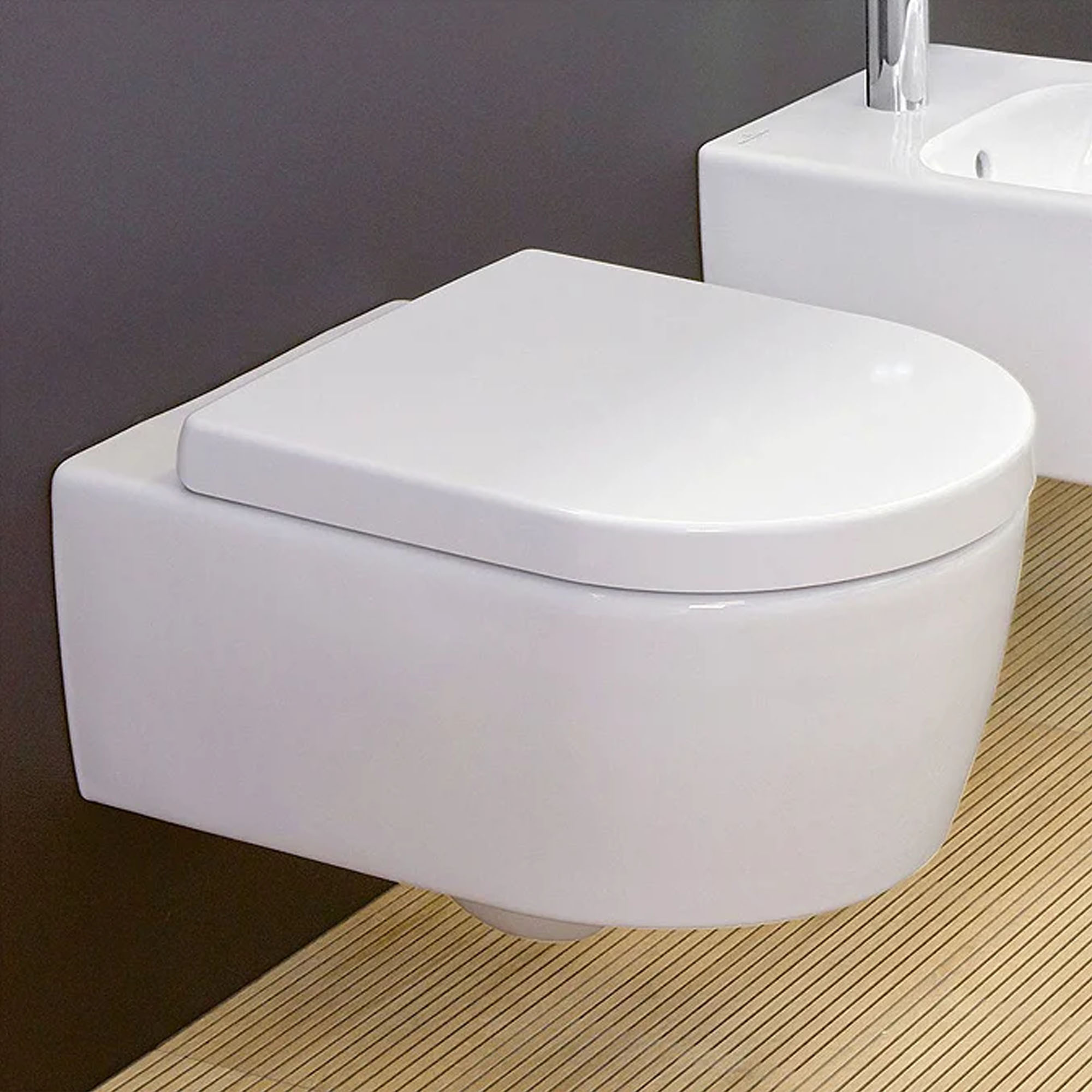 Villeroy & Boch ViConnect Pro 2.0 Frame with Arto Rimless Wall Mounted Toilet, Flush Plate & Soft Close Toilet Seat
