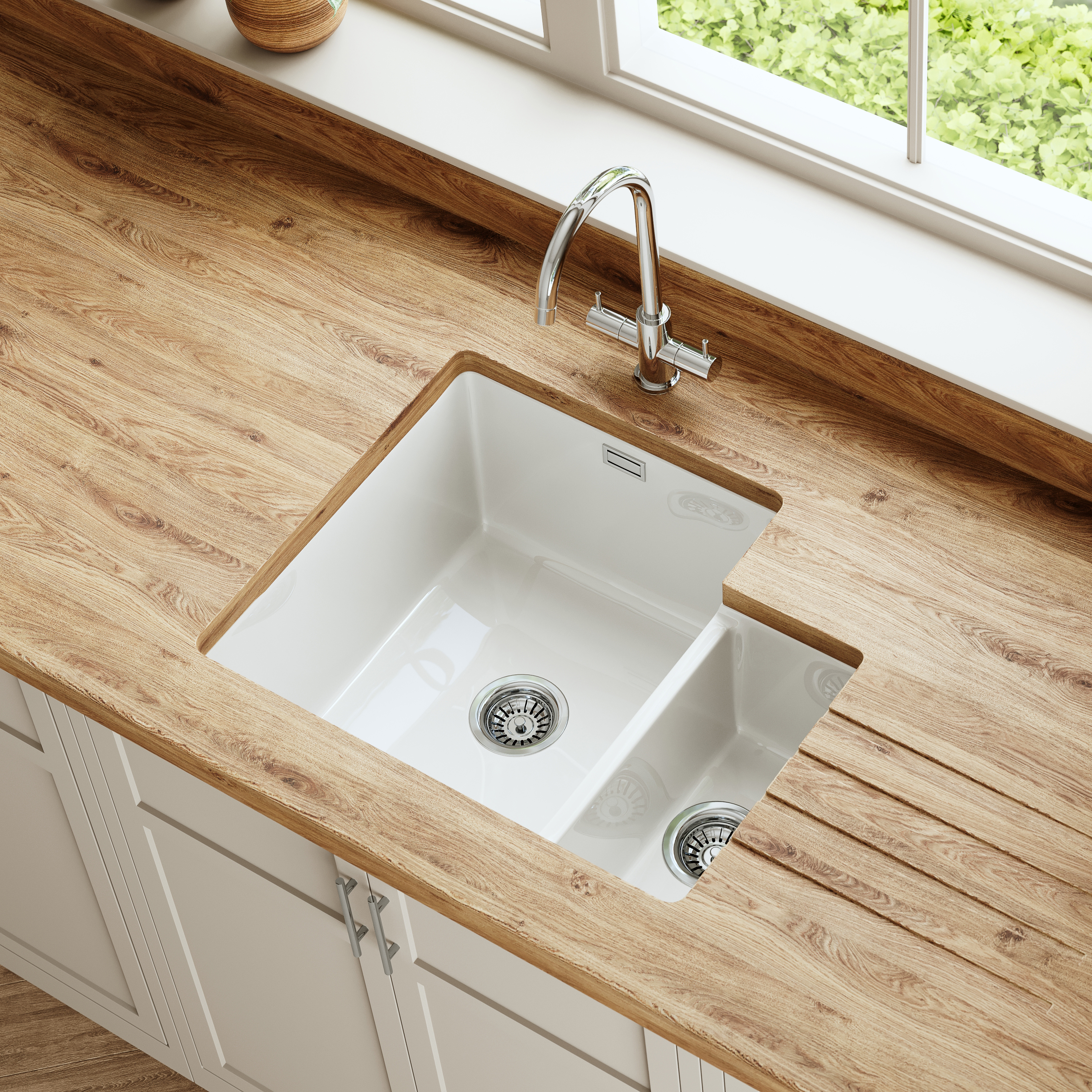 Butler & Rose Bryn 1.5 Bowl White Fine Fireclay Ceramic Inset/Undermount Kitchen Sink - 549 x 441mm