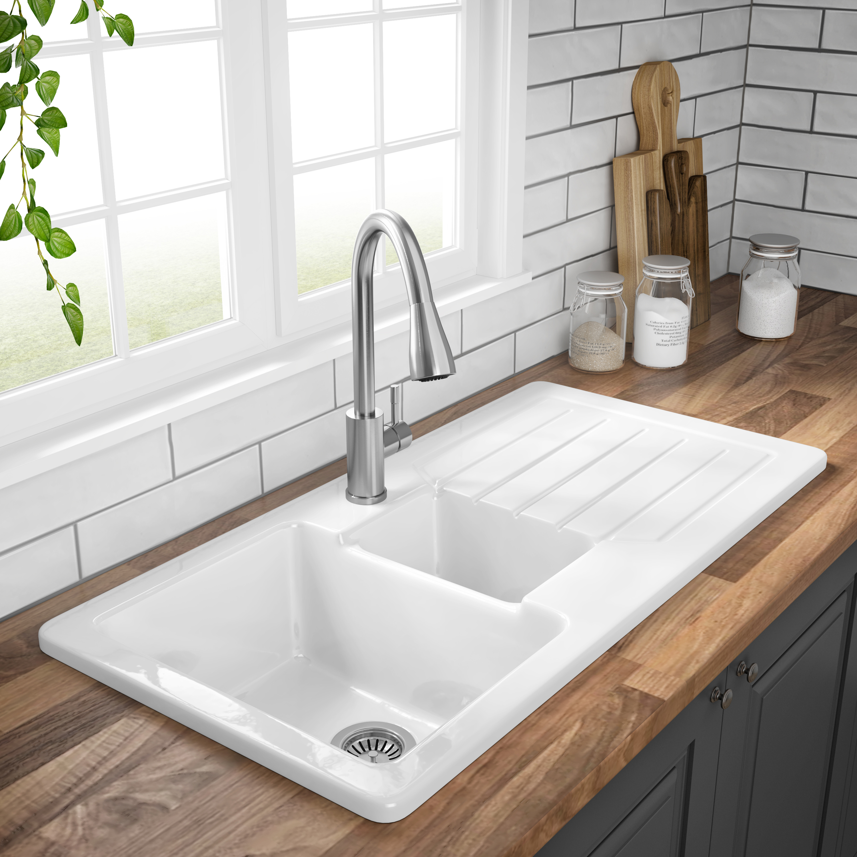 Butler & Rose Farmhouse 1.5 Bowl White Ceramic Kitchen Sink with Reversible Drainer - 1000mm x 500mm