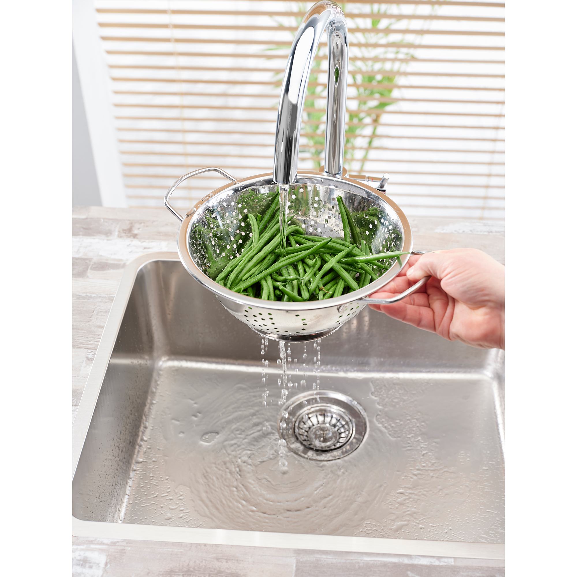 Reginox Ohio 50x40 Single Bowl Stainless Steel Inset / Undermount Kitchen Sink & Waste - 540 x 440mm