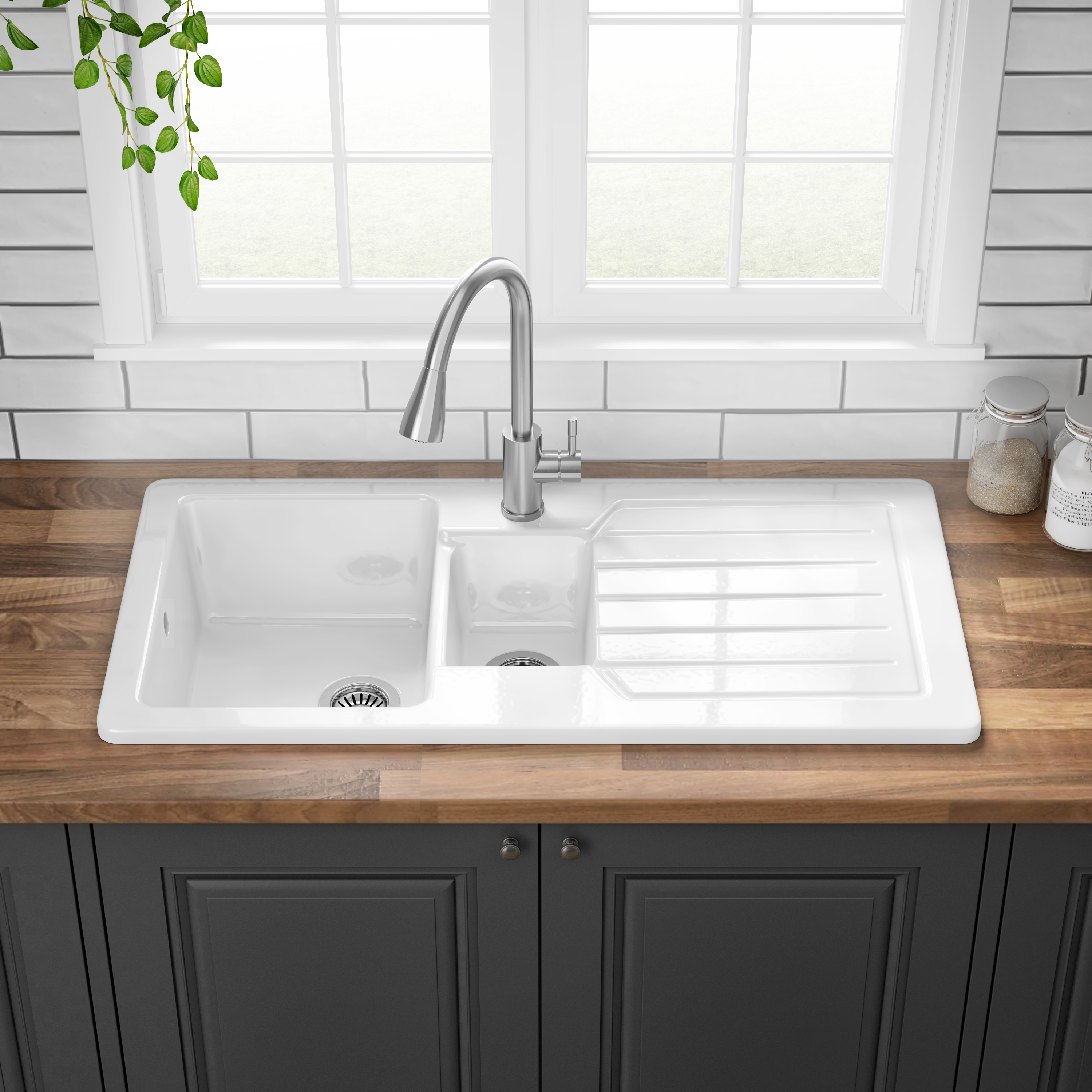Butler & Rose Farmhouse 1.5 Bowl White Ceramic Kitchen Sink with Reversible Drainer - 1000mm x 500mm