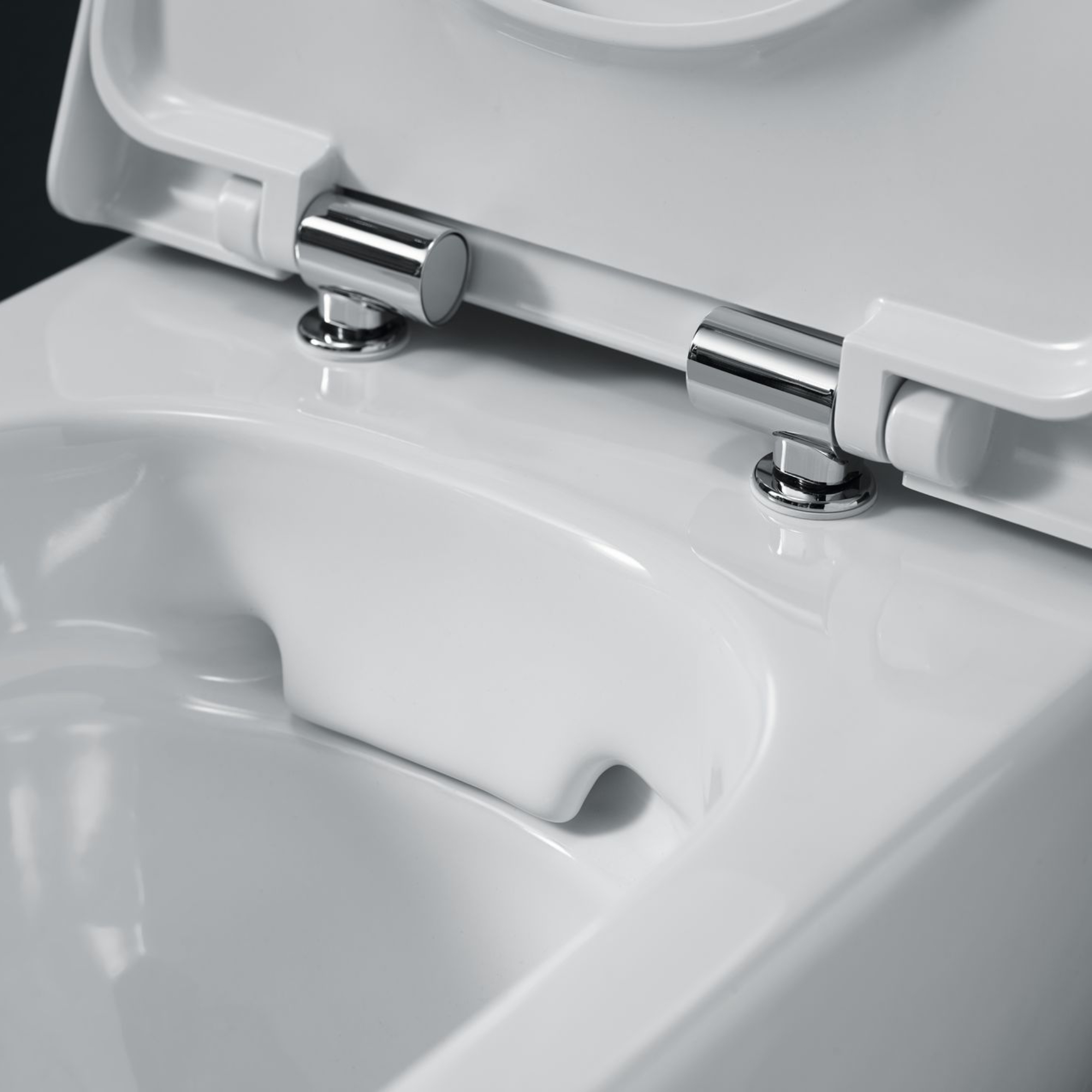 Geberit Rimless Wall Hung Toilet, Duofix Frame, Cistern, Flush Plate & Soft Close Seat
