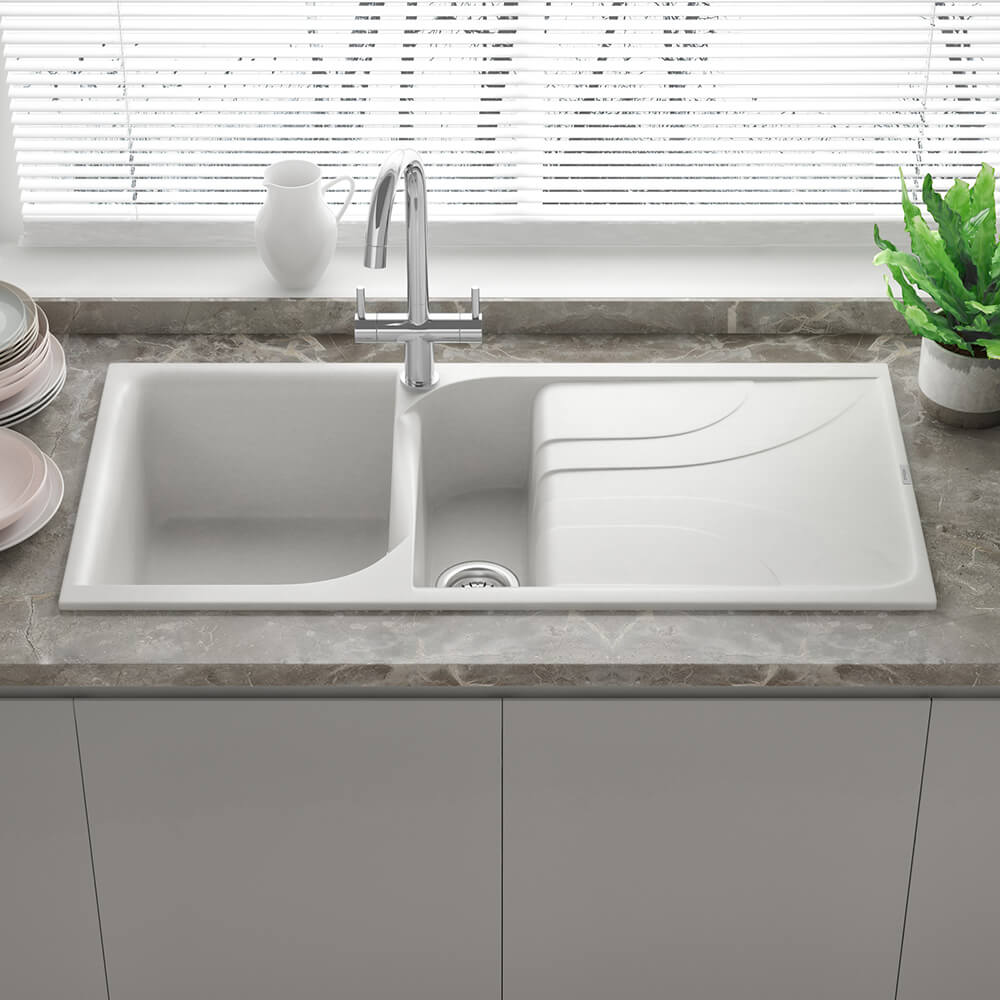 Reginox Ego White Granite Composite 1.5 Bowl Kitchen Sink & Vellamo FlexiSpray Kitchen Mixer