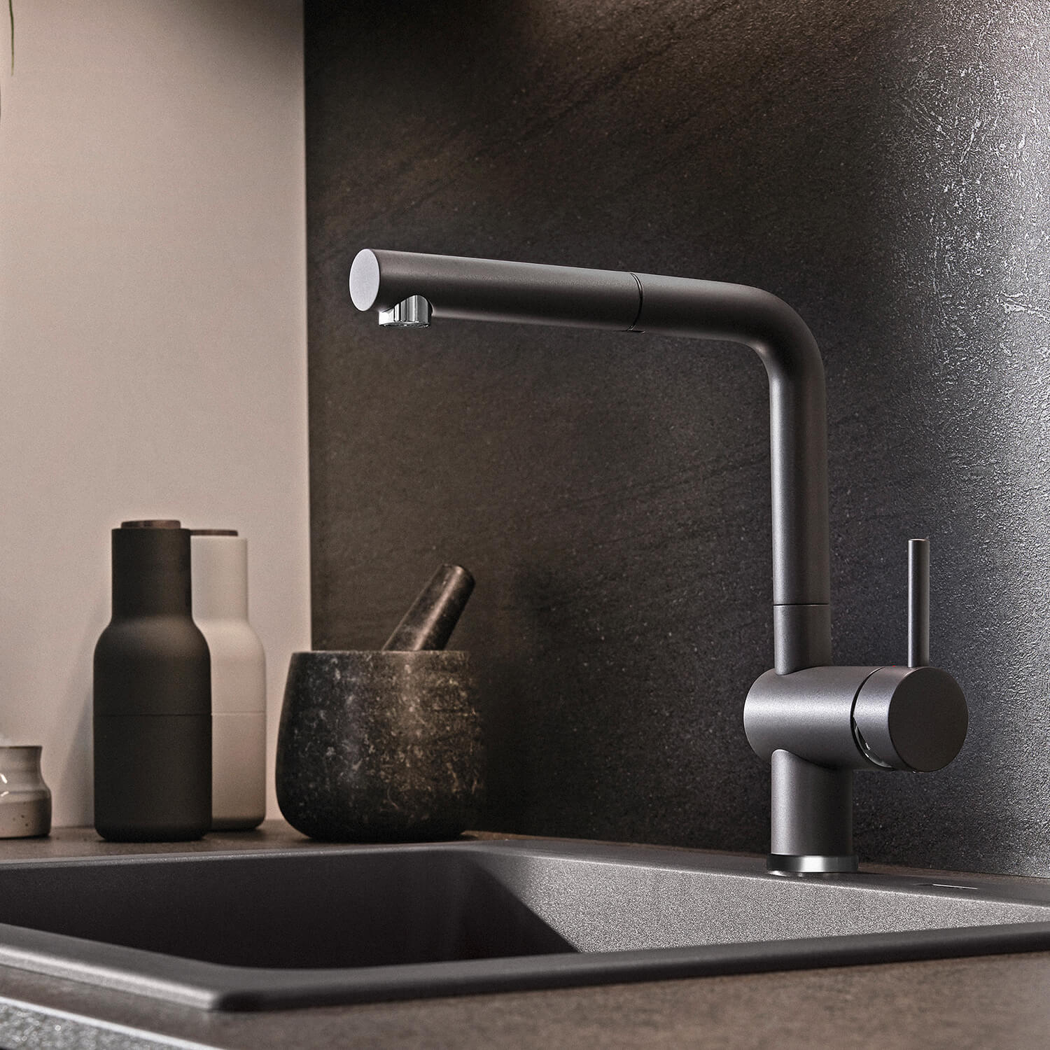 Blanco Linus-S Vario Single Lever Mono Pull Out Kitchen Mixer Tap with Silgranit Matching Finish