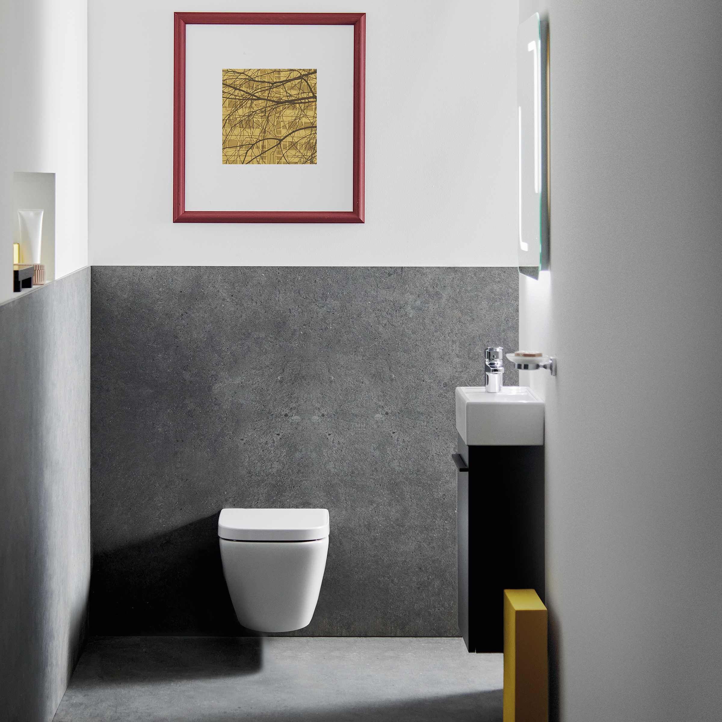 Ideal Standard i.life S Compact Wall Hung Rimless Toilet with Soft Close Seat