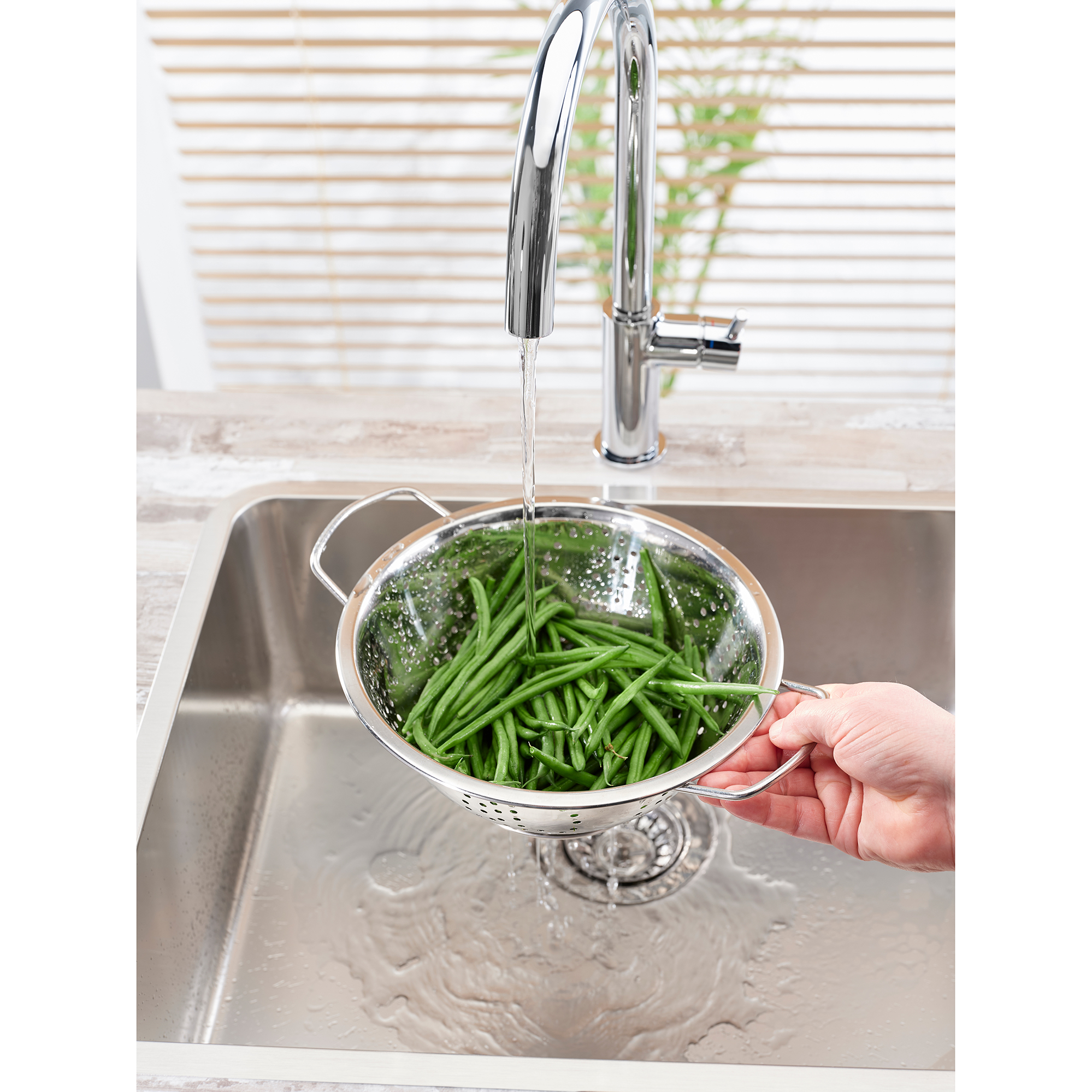 Reginox Ohio 50x40 Single Bowl Stainless Steel Inset / Undermount Kitchen Sink & Waste - 540 x 440mm