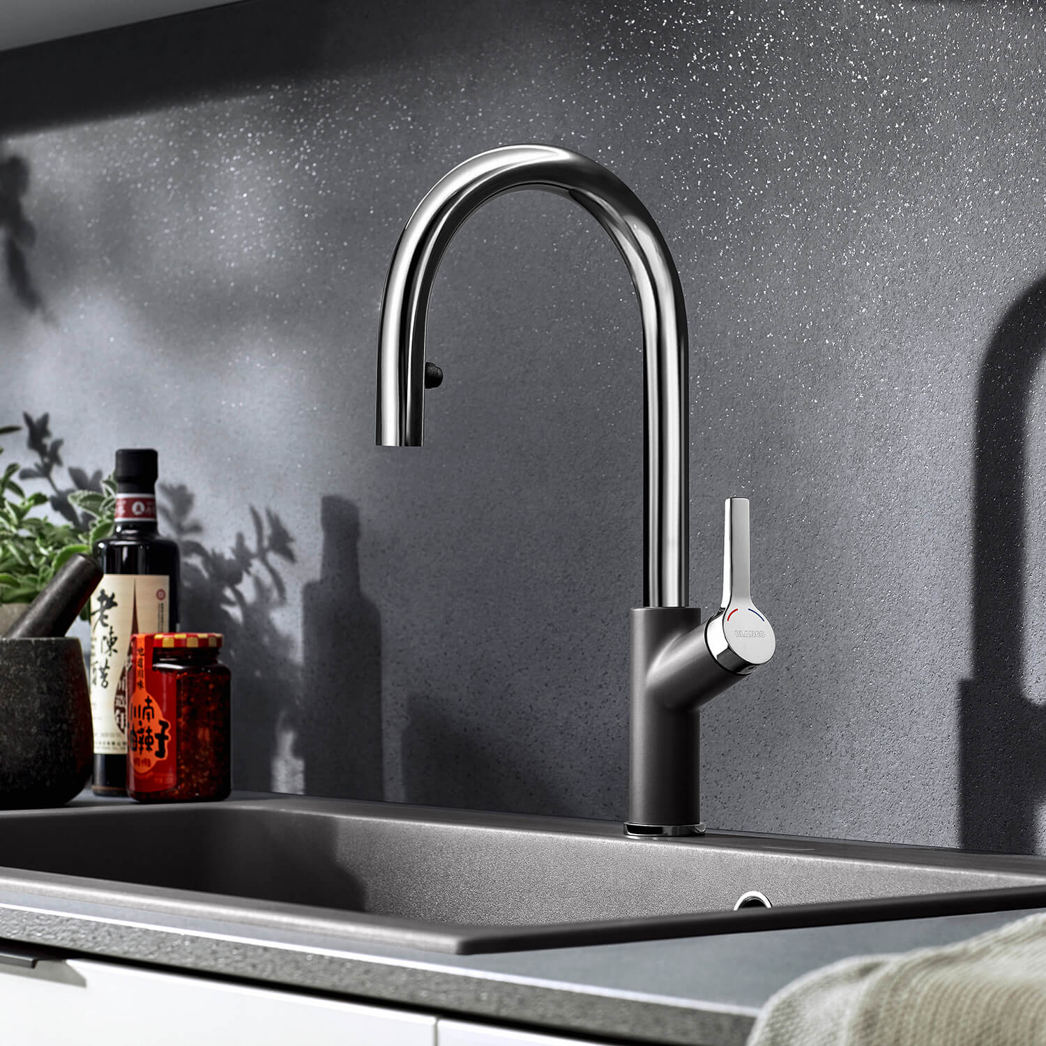 Blanco Carena-S Vario Single Lever Chrome Pull Out Kitchen Mixer Spray Tap with Silgranit Matching Finish