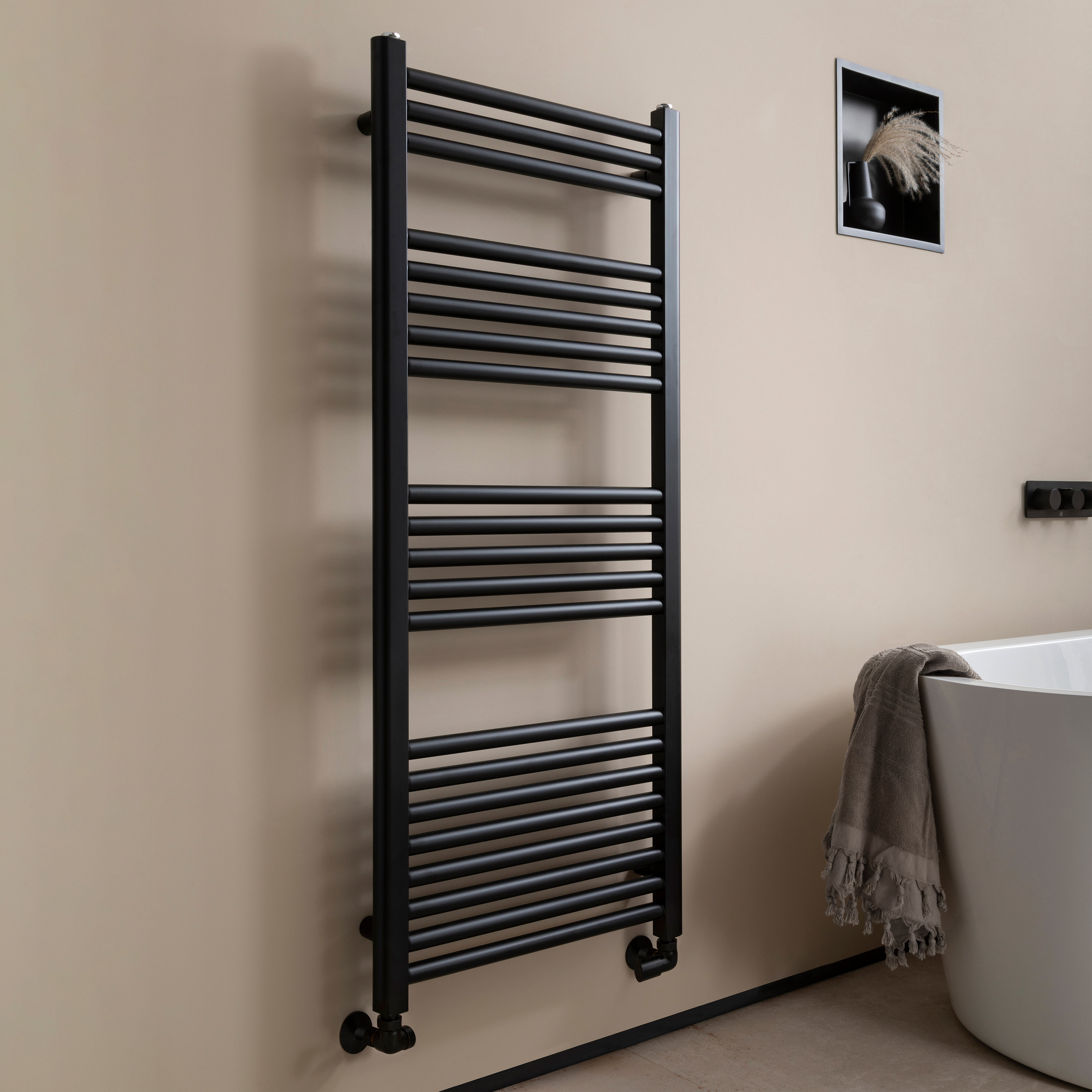EliteHeat Steel Ladder Heated Towel Rail 25mm Bars - Matt Black