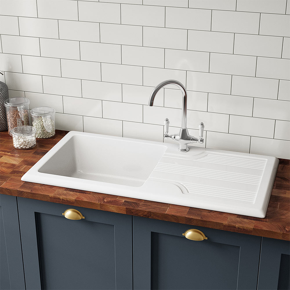 Butler & Rose 1 Bowl White Ceramic Kitchen Sink & Waste Kit with Reversible Drainer - 1010 x 510mm