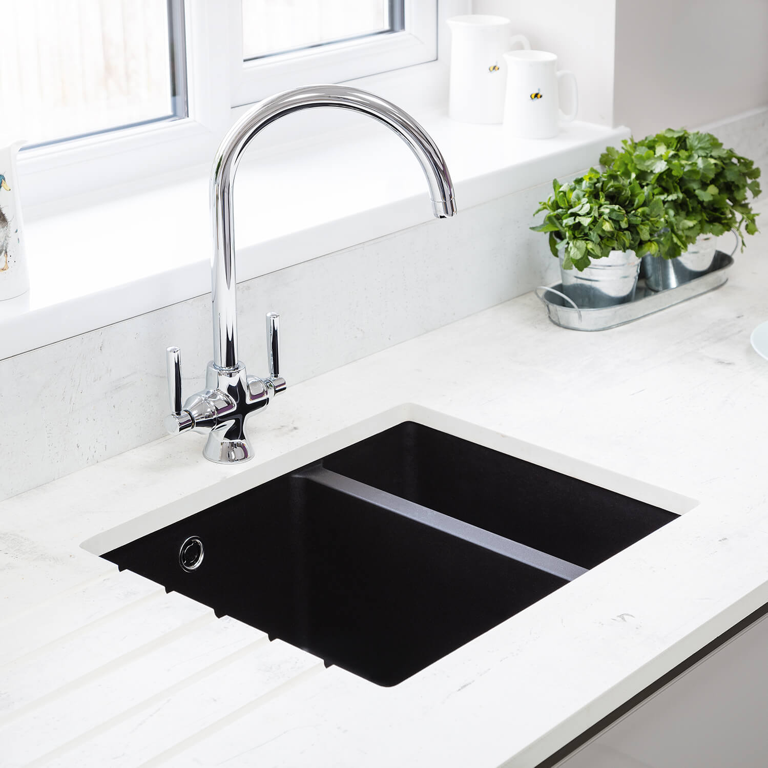 Rangemaster Paragon 1.5 Bowl Igneous Granite Composite Undermount Kitchen Sink & Waste Kit - 550 x 430mm