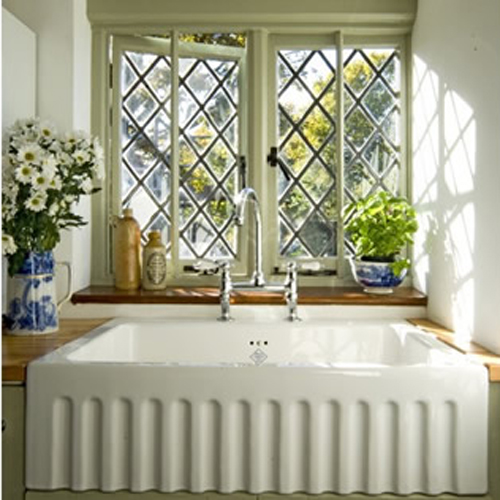 Shaws Bowland Fluted Front White Ceramic Belfast Kitchen Sink - 797 x 535mm