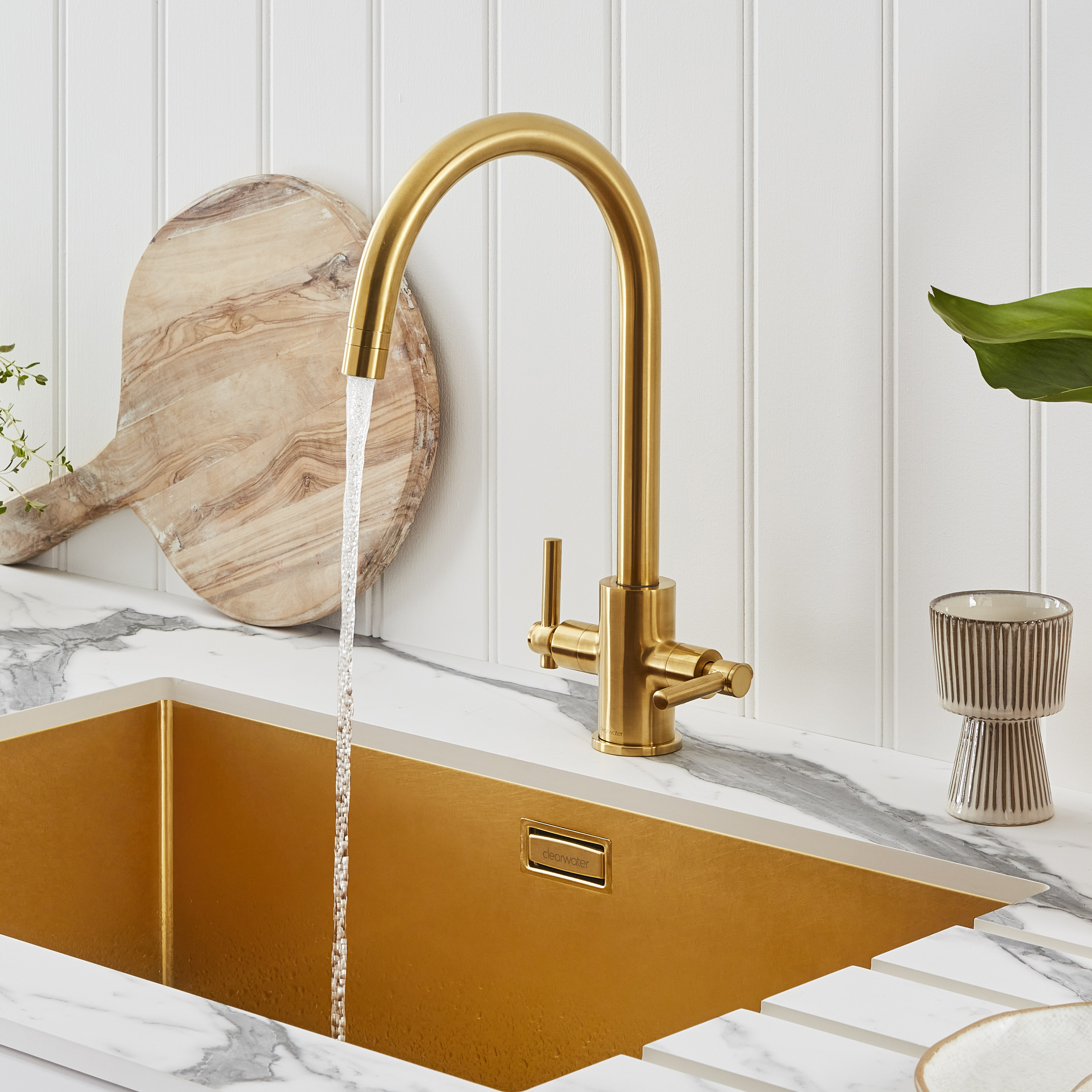 Clearwater Rococo WRAS Approved Twin Lever Mono Kitchen Mixer with Swivel Spout