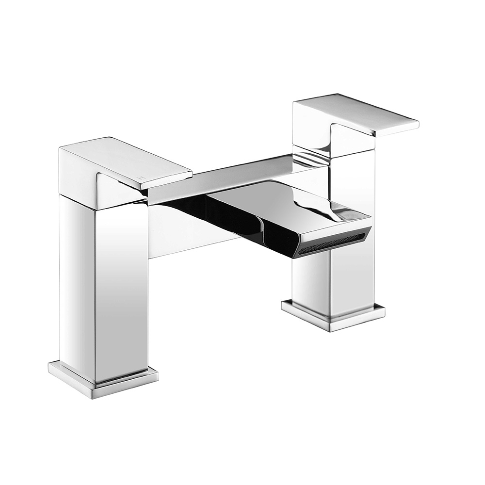 Vellamo Relate Waterfall Bath Filler Tap